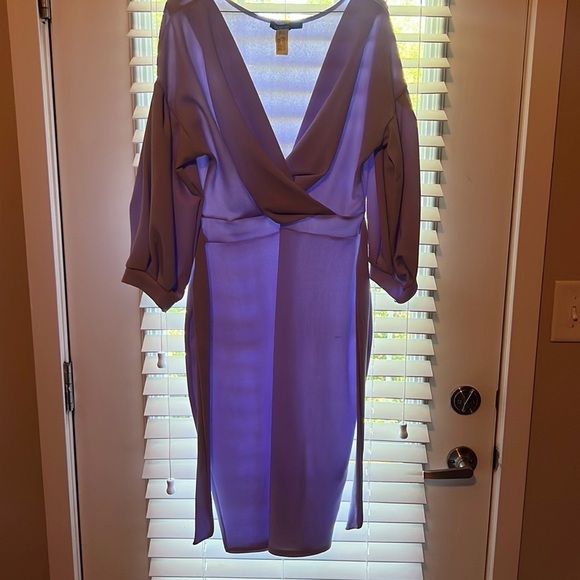 Boohoo OFF THE SHOULDER WRAP MIDI BODYCON DRESS EUC!! - Picture 8 of 10